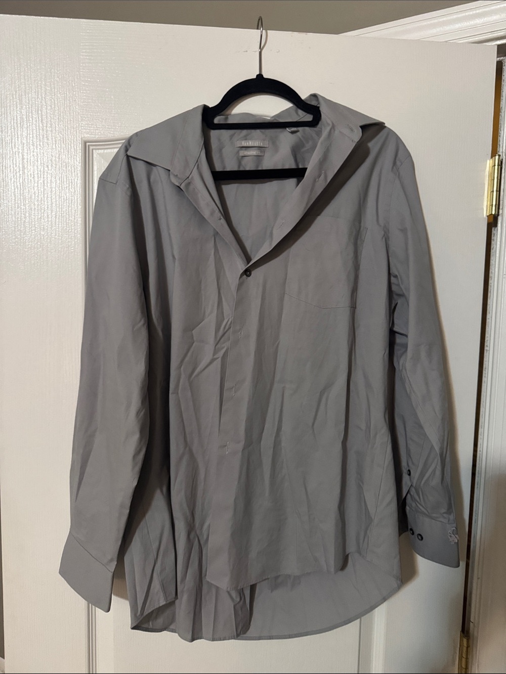Men's Light Gray Long-Sleeve Button Shirt